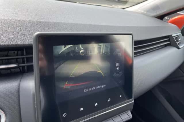 Renault Clio (2021) thumbnail 22