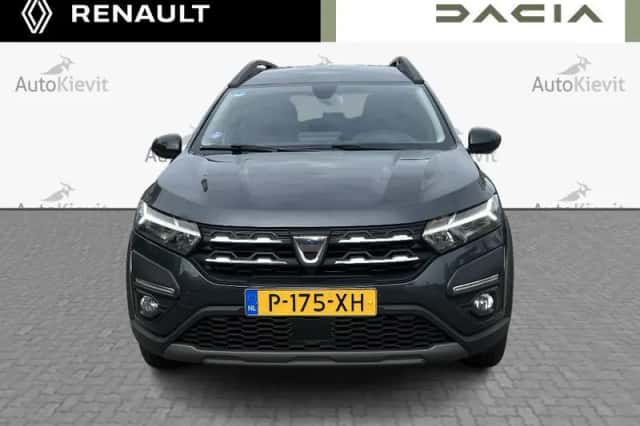 Dacia Jogger (2022) thumbnail 2