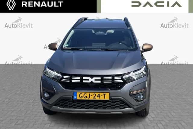 Dacia Jogger (2024) thumbnail 2
