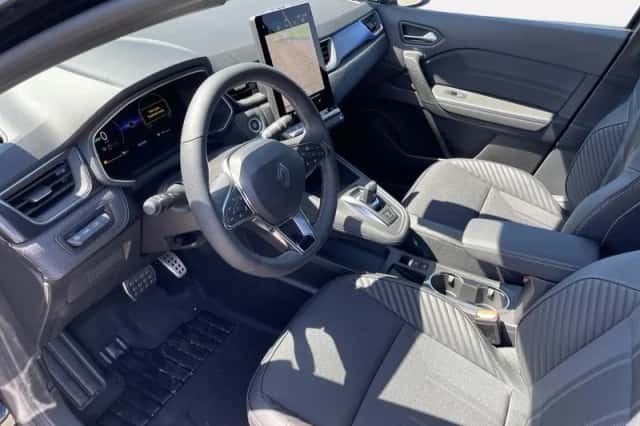 Renault Captur (2026) thumbnail 10