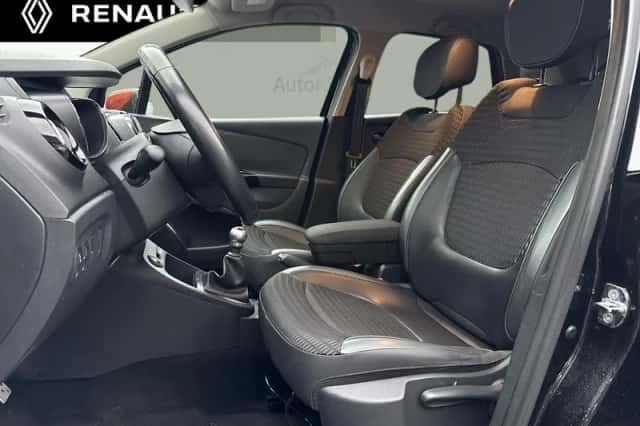 Renault Captur (2016) thumbnail 13