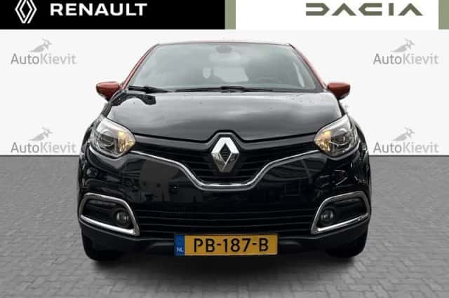 Renault Captur (2016) thumbnail 3