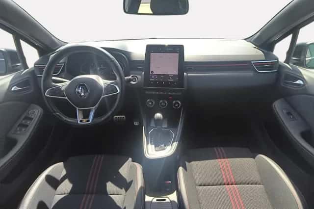 Renault Clio (2022) thumbnail 2