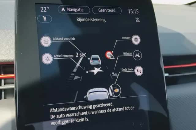 Renault Clio (2022) thumbnail 15