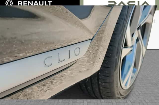 Renault Clio (2022) thumbnail 25