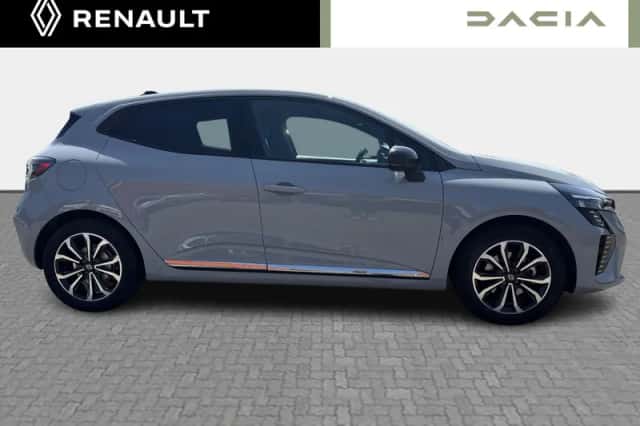 Renault Clio (2025) thumbnail 4