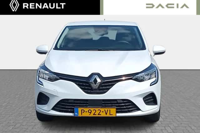 Renault Clio (2022) thumbnail 2