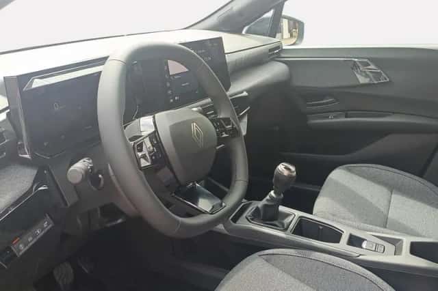 Renault Clio (2026) thumbnail 3