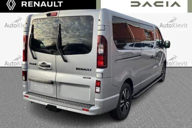 Renault Trafic (2024) thumbnail 5