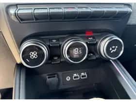 Renault Clio (2024) thumbnail 14