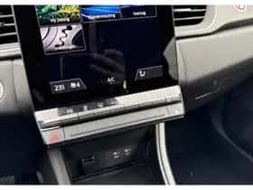 Renault Captur (2024) thumbnail 18