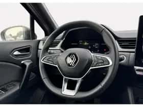 Renault Captur (2024) thumbnail 8