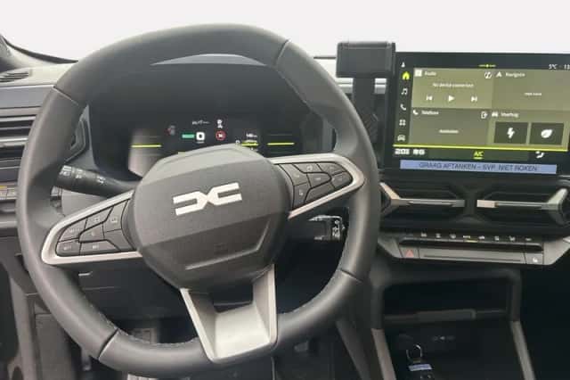Dacia Duster (2025) thumbnail 8