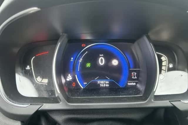 Renault Scénic (2019) thumbnail 17