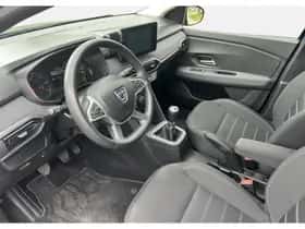 Dacia Sandero (2022) thumbnail 4