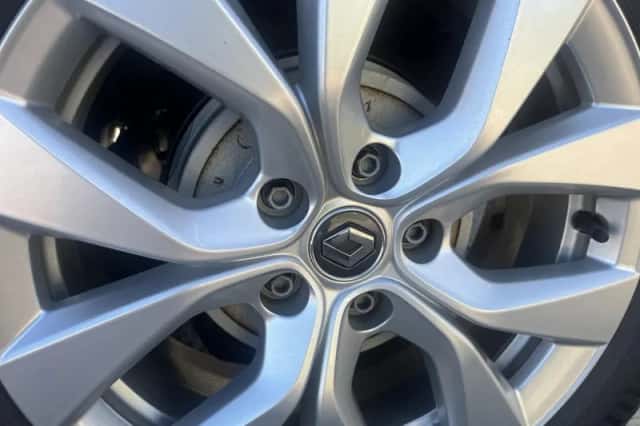 Renault Captur (2020) thumbnail 9