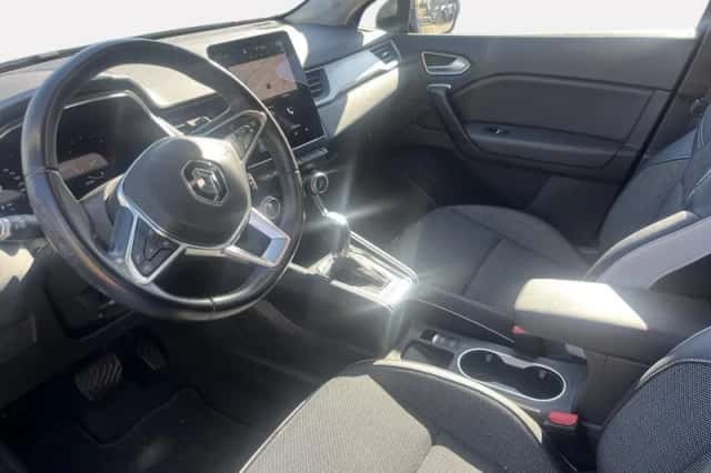 Renault Captur (2020) thumbnail 10