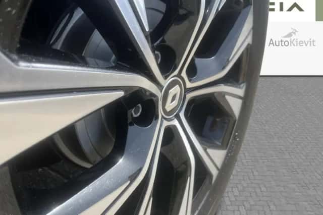 Renault Captur (2023) thumbnail 9