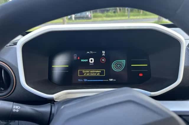 Dacia Spring (2025) thumbnail 18