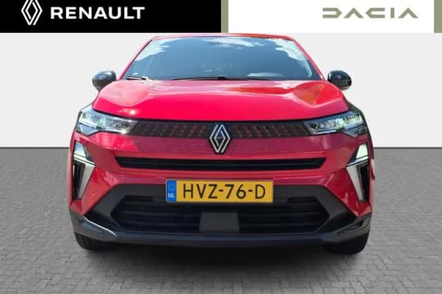 Renault Captur (2025) thumbnail 3
