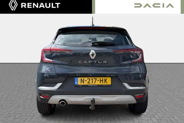Renault Captur (2021) thumbnail 6