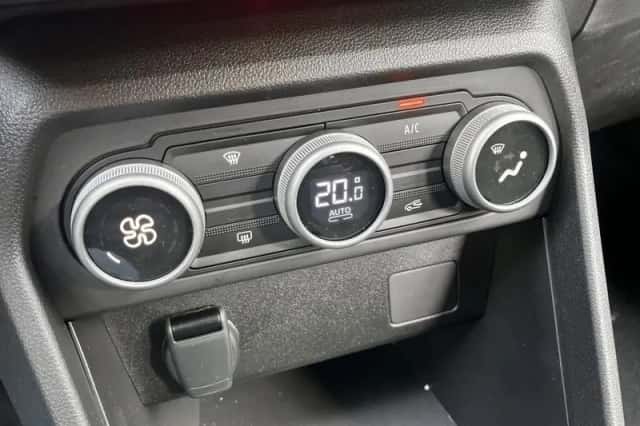 Dacia Sandero (2024) thumbnail 18