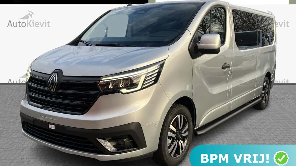 Renault Trafic (2024) — foto 1