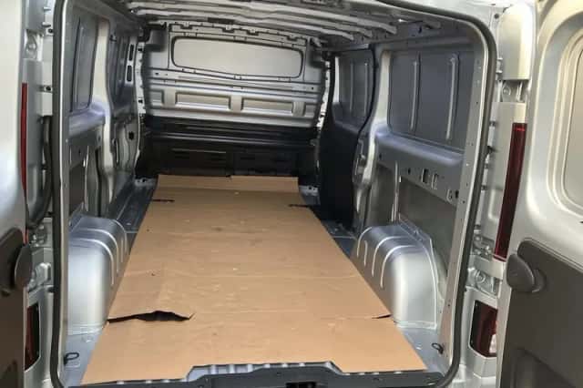 Renault Trafic (2024) thumbnail 14