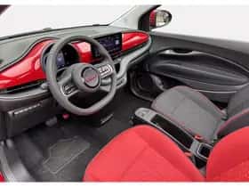 Fiat 500e (2022) thumbnail 12