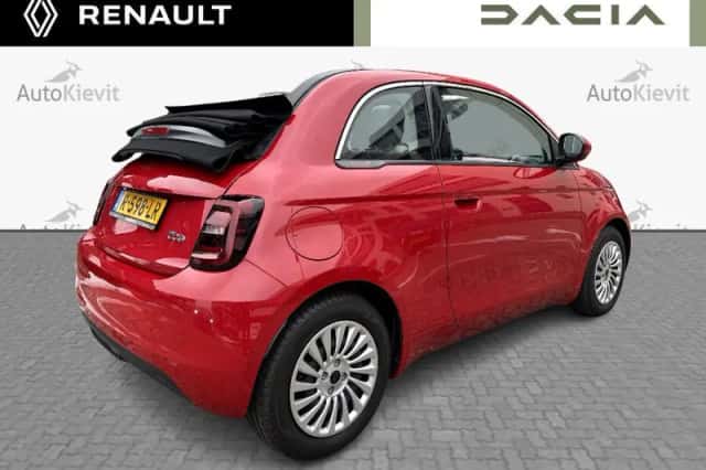 Fiat 500e (2022) thumbnail 6