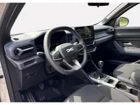 Dacia Duster (2025) thumbnail 2