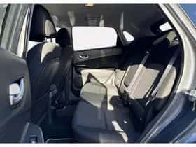 Hyundai Kona (2022) thumbnail 13
