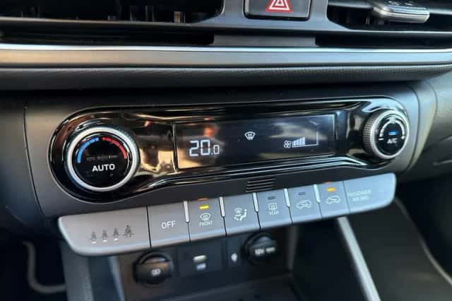 Hyundai Kona (2022) thumbnail 17