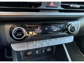 Hyundai Kona (2022) thumbnail 17