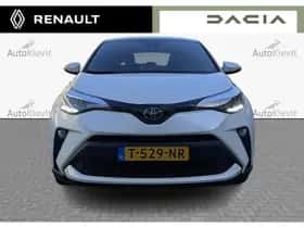 Toyota C-HR (2022) thumbnail 2