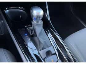 Toyota C-HR (2022) thumbnail 14