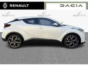 Toyota C-HR (2022) thumbnail 4