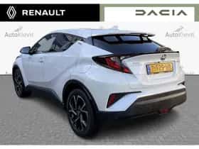 Toyota C-HR (2022) thumbnail 7