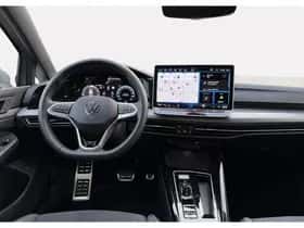 Volkswagen Golf (2024) thumbnail 15