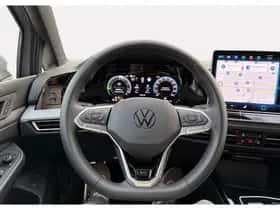 Volkswagen Golf (2024) thumbnail 19