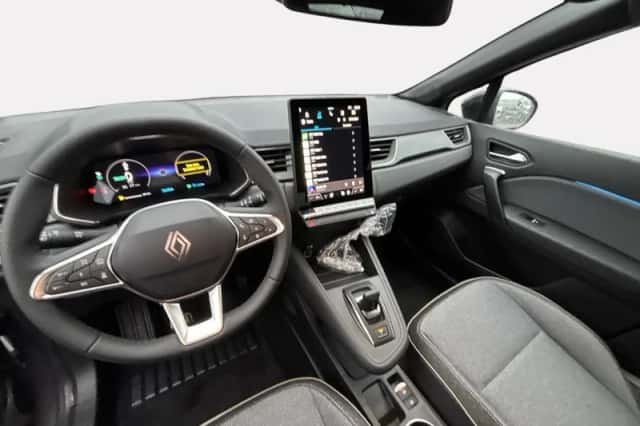 Renault Captur (2026) thumbnail 15