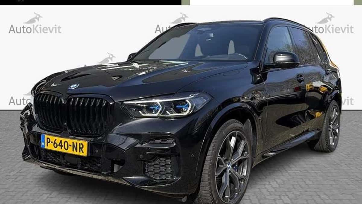 BMW X5 (2022) — foto 1