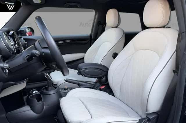 MINI Cooper (2019) thumbnail 13