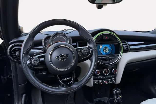 MINI Cooper (2019) thumbnail 16