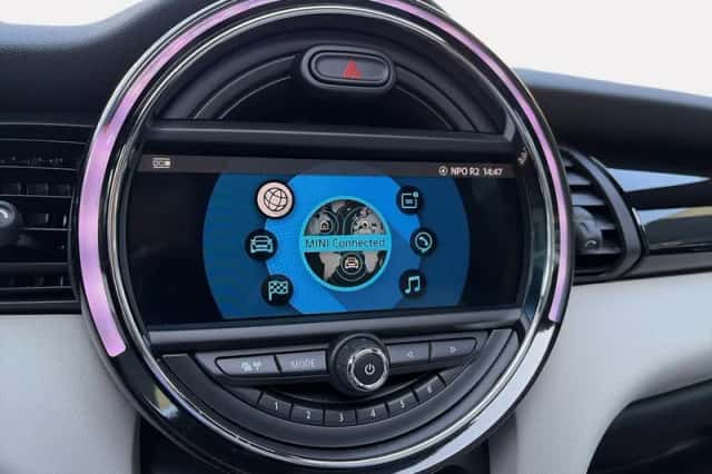 MINI Cooper (2019) thumbnail 22