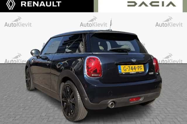 MINI Cooper (2019) thumbnail 8
