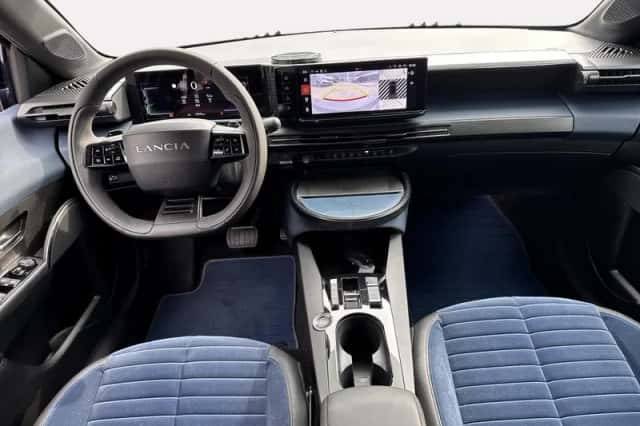 Lancia Ypsilon (2025) thumbnail 13