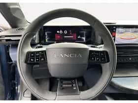 Lancia Ypsilon (2025) thumbnail 16