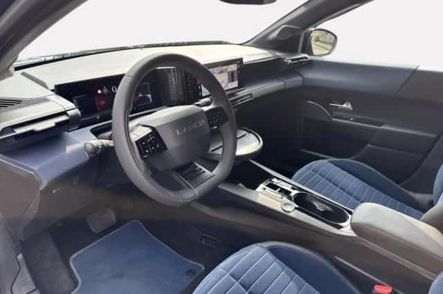 Lancia Ypsilon (2025) thumbnail 10