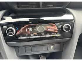Toyota Yaris Cross (2024) thumbnail 15